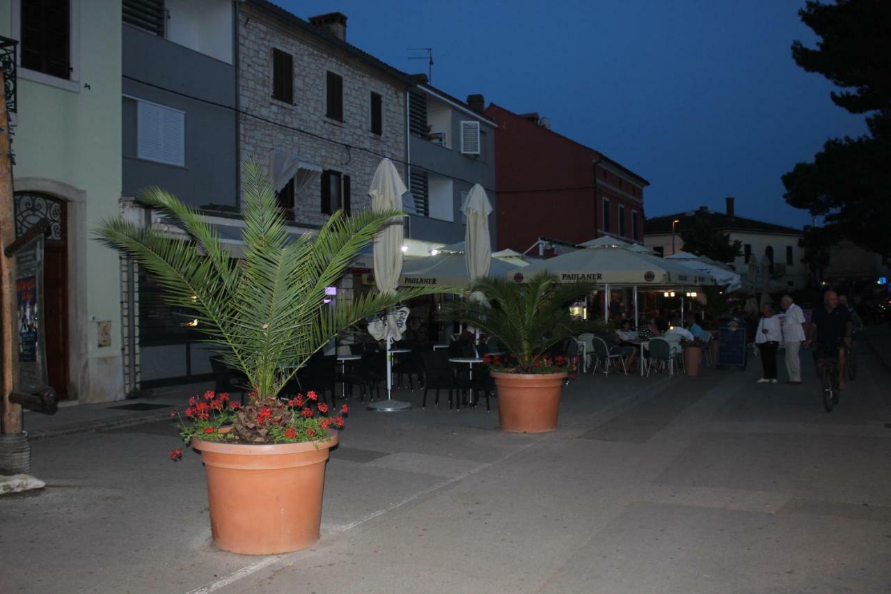 L&p Apartament Fažana